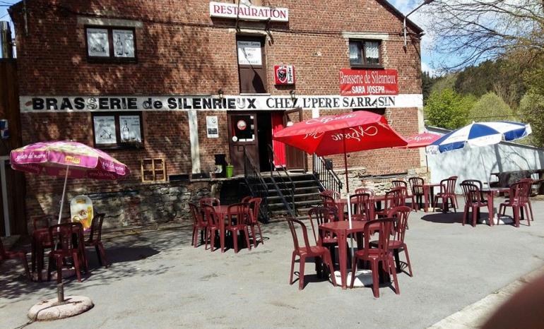 Chez l'Pere Sarrasin, brasserie à Cerfontaine