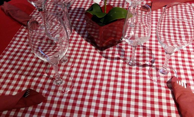 Chez l'Pere Sarrasin, brasserie à Cerfontaine