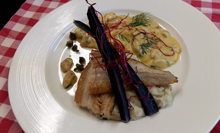 Chez l'Pere Sarrasin, brasserie à Cerfontaine