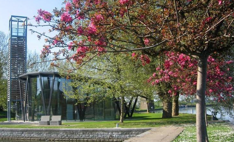 La Capitainerie Du Port De Plaisance De Vise, restaurant à Visé