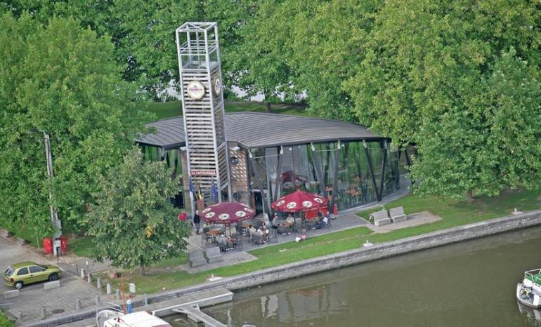 La Capitainerie Du Port De Plaisance De Vise, restaurant à Visé