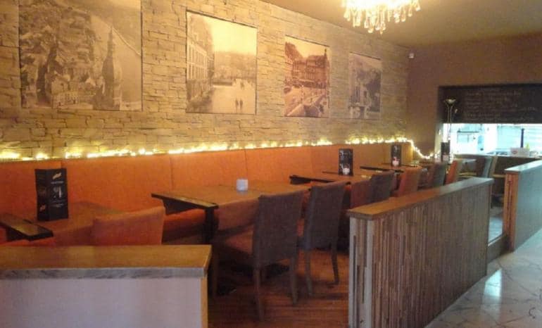 Le Saxophone, brasserie à Dinant