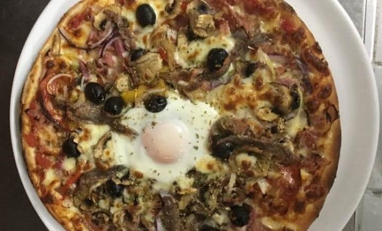 Chez Nino, brasserie à Dinant