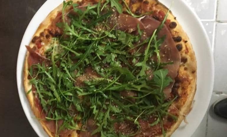 Chez Nino, brasserie à Dinant