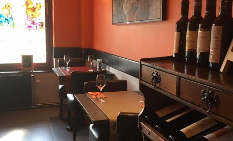 Chez Nino, brasserie à Dinant