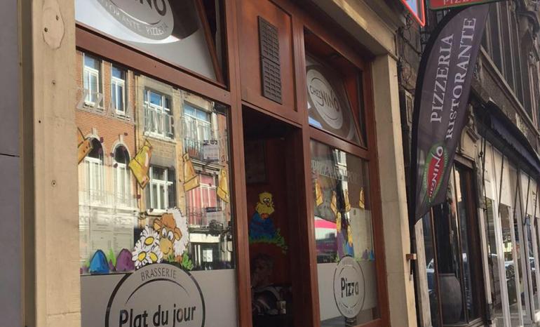 Chez Nino, brasserie à Dinant