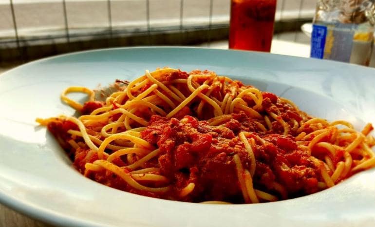 Chez Nino, brasserie à Dinant