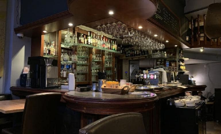 Leffe Plaza, restaurant à Mons