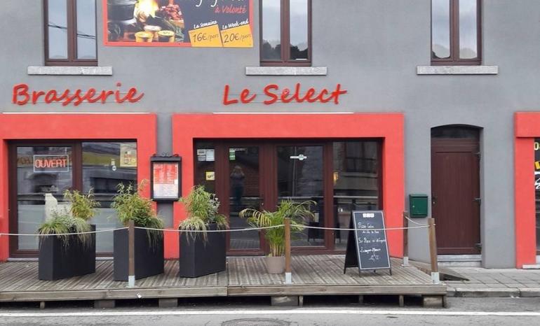 Le Select, pizzeria à Heer-Agimont (Hastière)