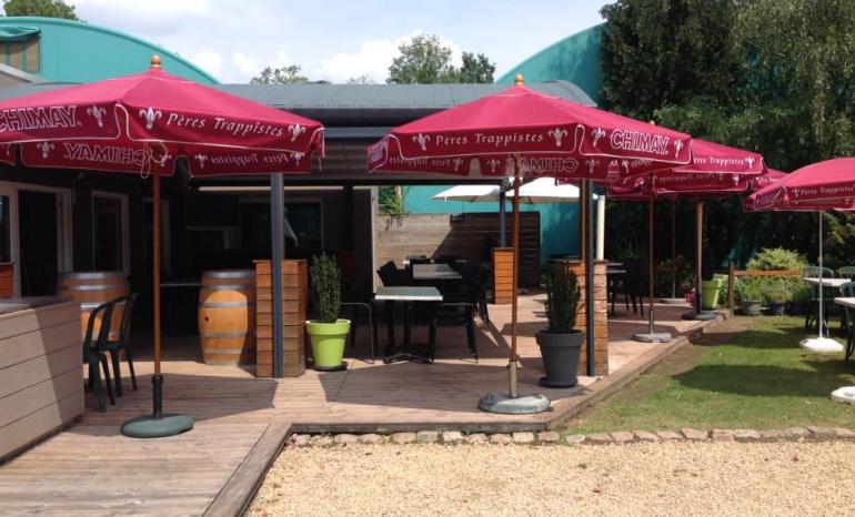 Le Longchamps : Chez Sardou, restaurant à Waremme