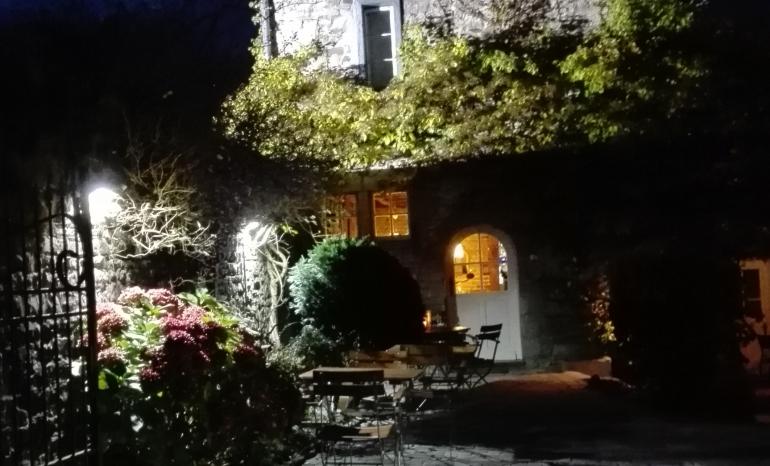 Le Jardin d'En Bas, restaurant à Annevoie-Rouillon (Anhée)