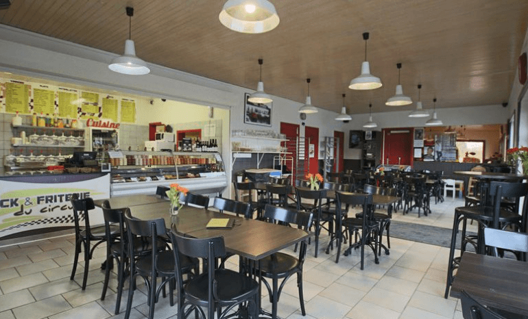 Snack & Friterie du Circuit, friterie à Mettet