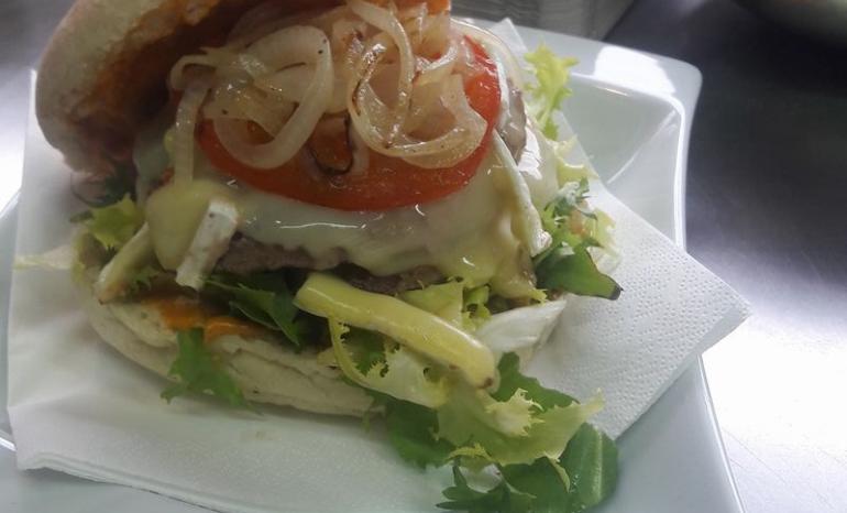 Friterie de la Lesse, friterie à Houyet