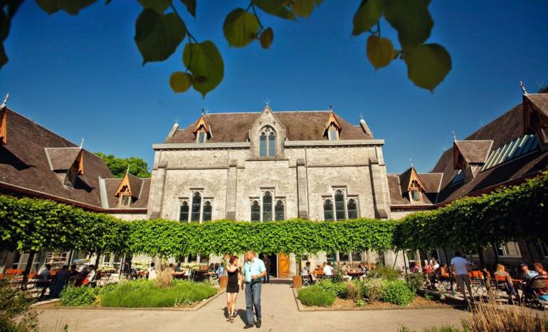 La Cafétaria, cafétéria à Denée (Anhée)