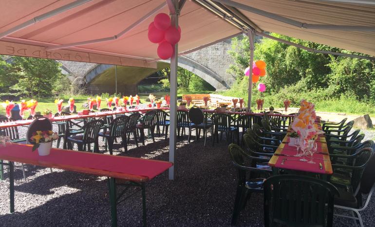 Ô Bord De Lesse, restaurant à Celles (Houyet)