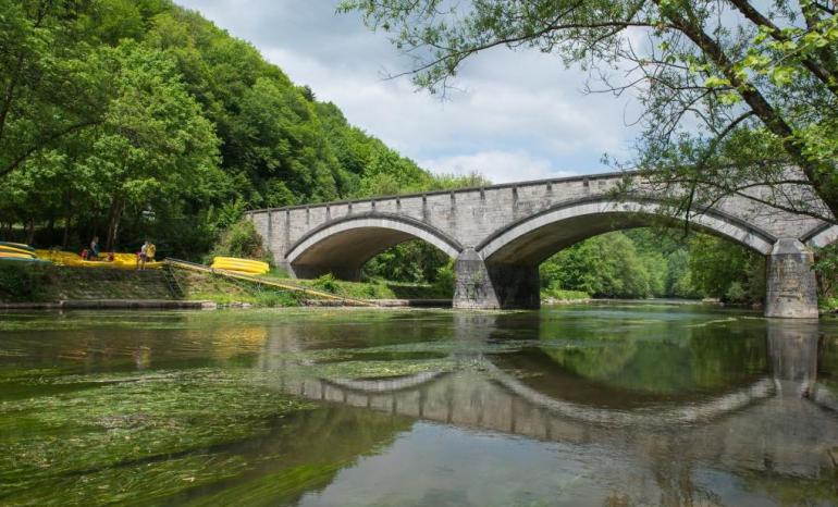 Ô Bord De Lesse, restaurant à Celles (Houyet)