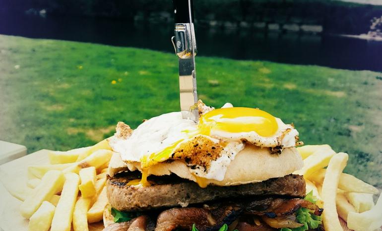 Ô Bord De Lesse, restaurant à Celles (Houyet)