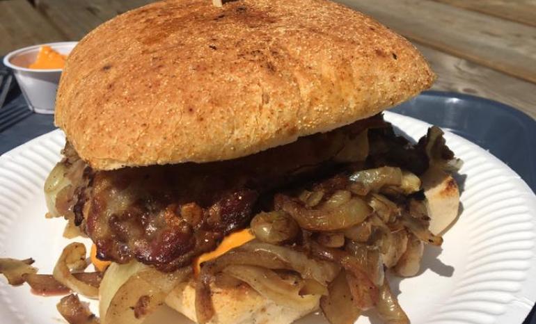 Ô Bord De Lesse, restaurant à Celles (Houyet)