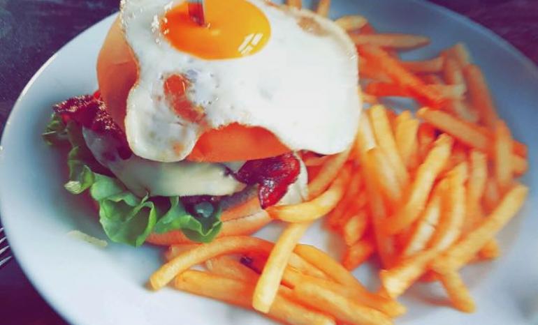 Ô Bord De Lesse, restaurant à Celles (Houyet)