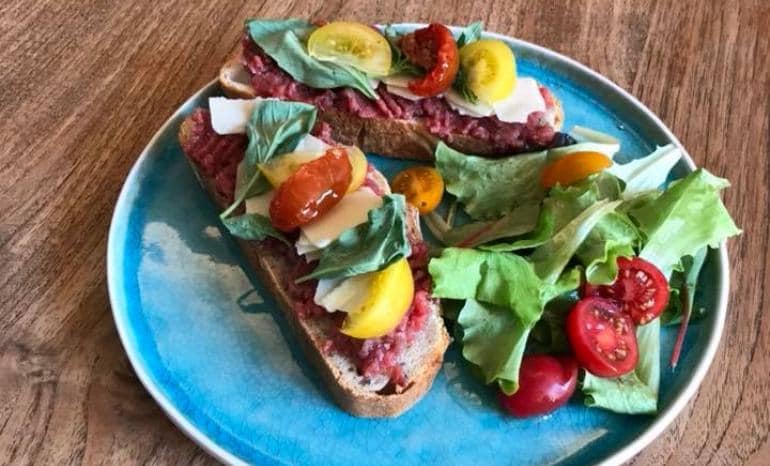 L'Atmosphère côté Meuse, brasserie à Anseremme (Dinant)