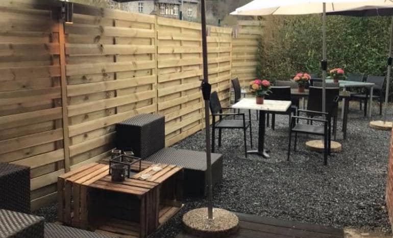 L'Atmosphère côté Meuse, brasserie à Anseremme (Dinant)