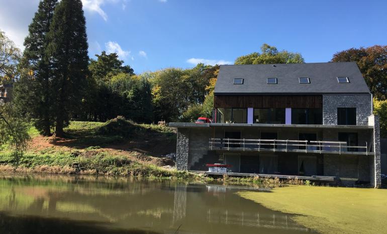 La Libellule : Restaurant, restaurant à Beauraing