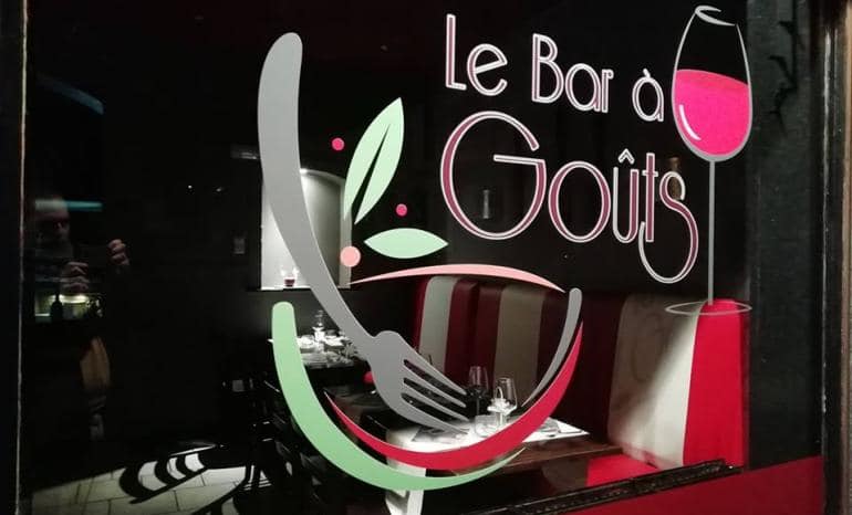 Le Bar à Goûts, restaurant à Dinant