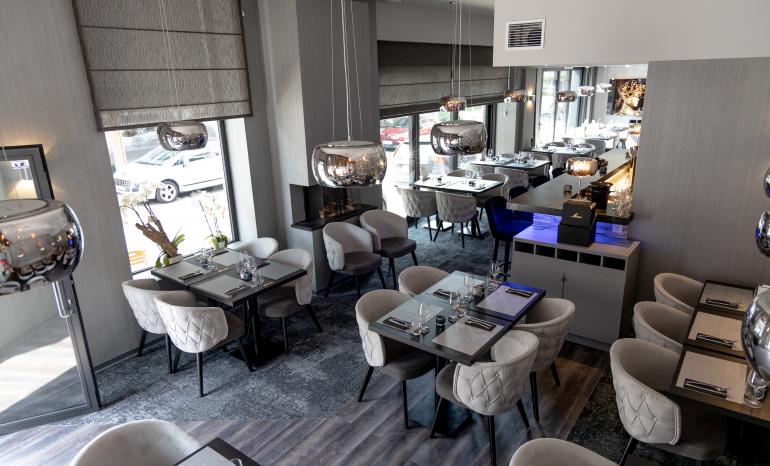 En Face du Nauti, restaurant à Charleroi