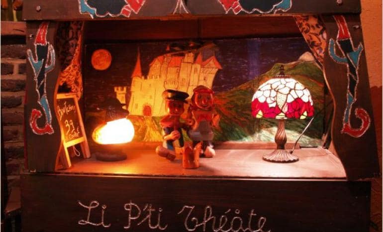 Au Tchantches Nanesse, restaurant à Liège