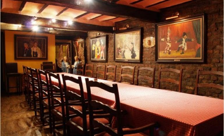 Au Tchantches Nanesse, restaurant à Liège