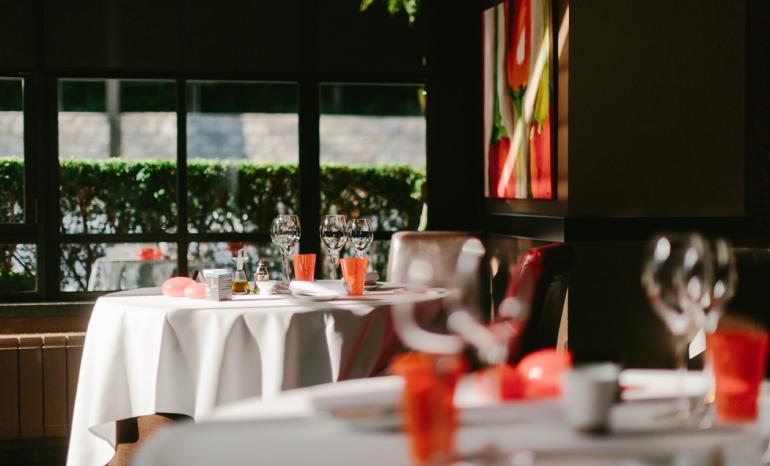 L'Eau Vive, restaurant à Profondeville