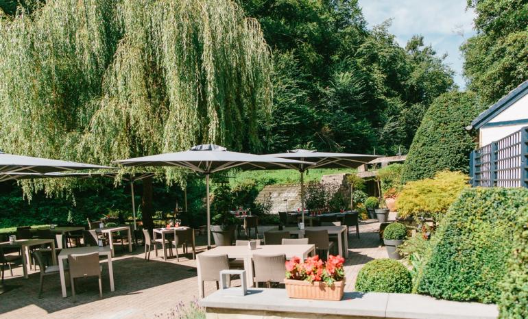 L'Eau Vive, restaurant à Profondeville