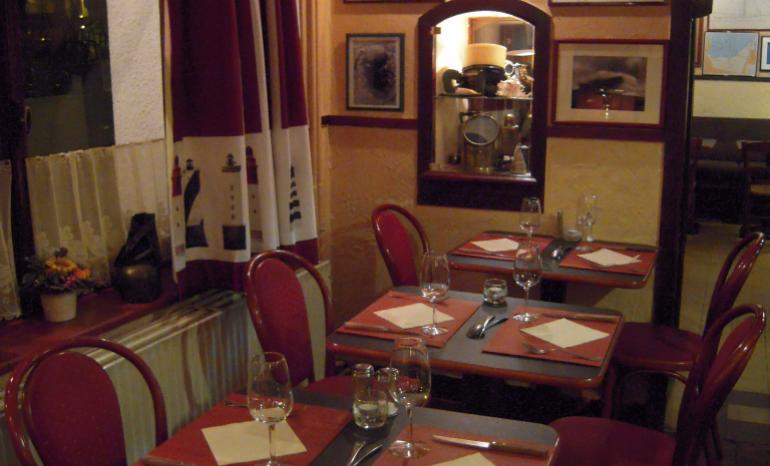 Cafe De La Gare Diner De Famille Café De La Gare, restaurant à Profondeville - Trouve Ton Resto