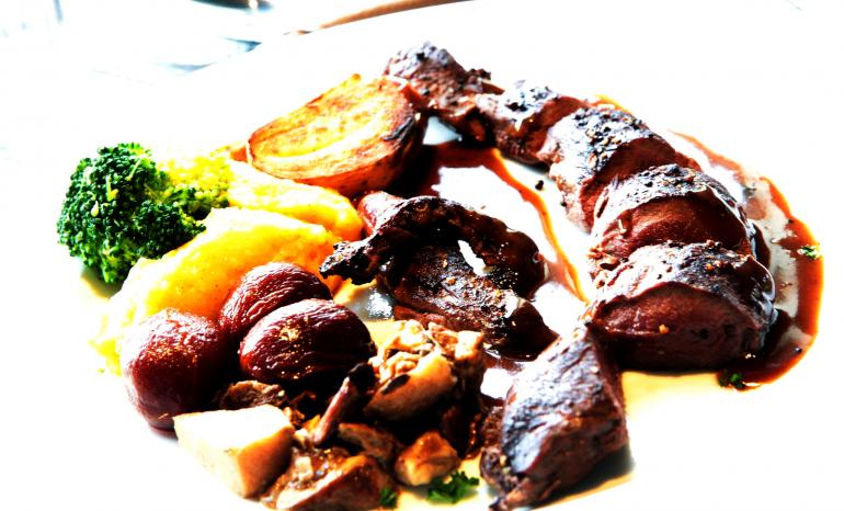 Le Cheval Blanc, brasserie à Éghezée