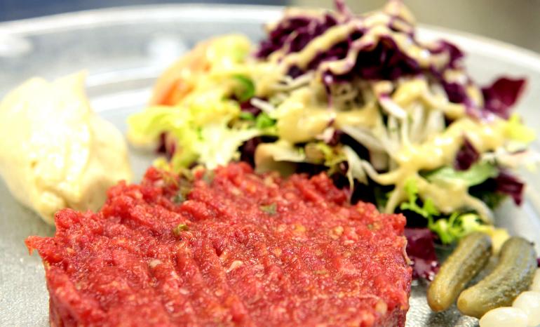 Le Cheval Blanc, brasserie à Éghezée