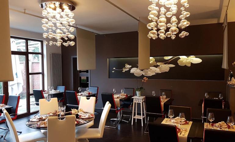 Shangri-la, restaurant à Haccourt (Oupeye)