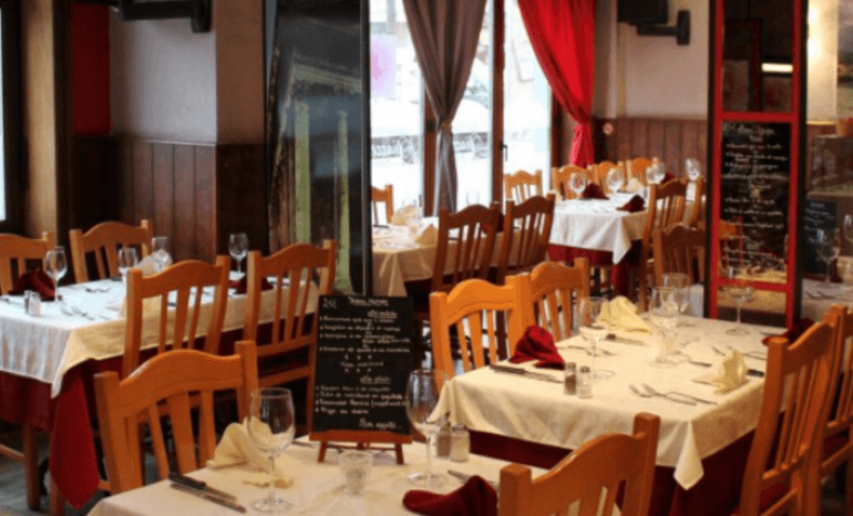 La Piazzetta, restaurant à Dour