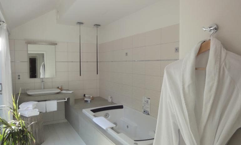 Le Saint-Amour : L'Hôtel, hôtel à Durbuy