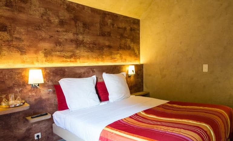 Le Saint-Amour : L'Hôtel, hôtel à Durbuy