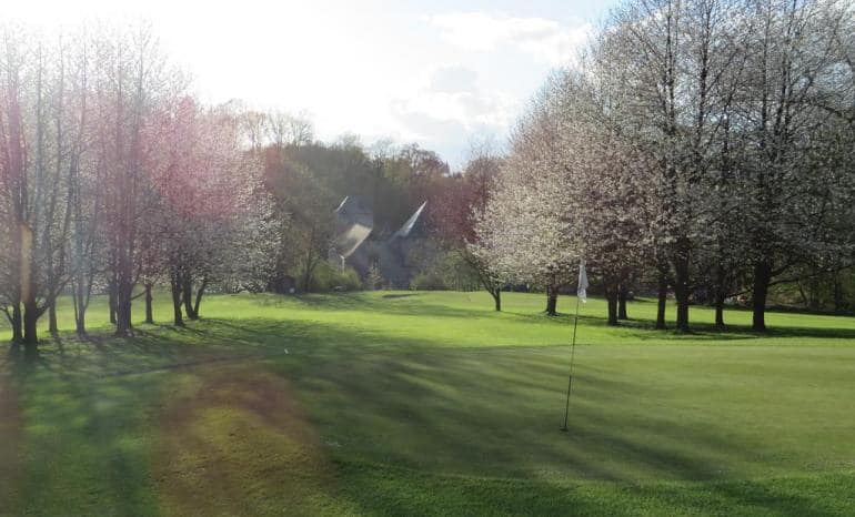 Brasserie NH : Golf, golf à Mazy (Gembloux)