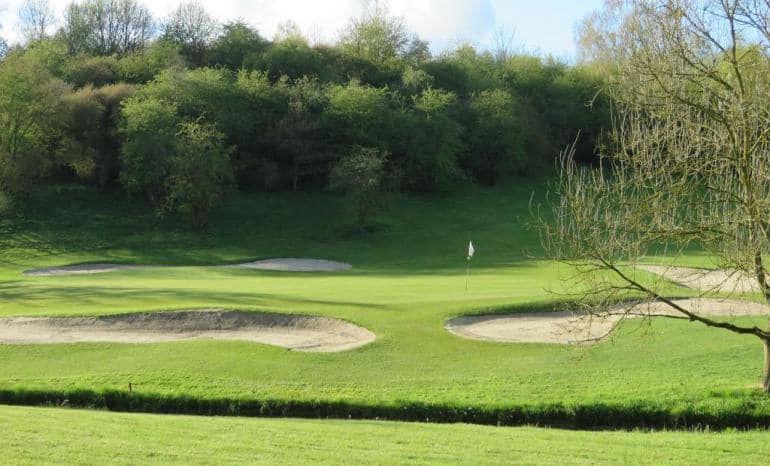 Brasserie NH : Golf, golf à Mazy (Gembloux)