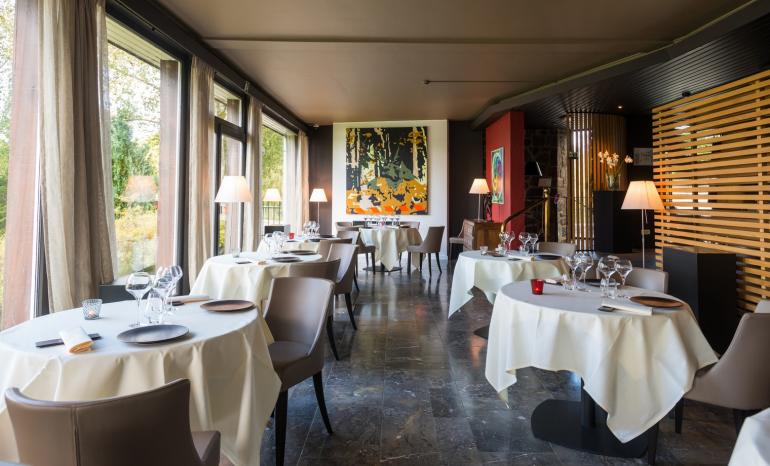 Hôtel Des Bains, restaurant à Robertville (Waimes)