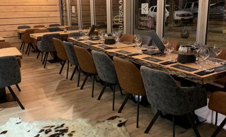 Signé Jeanne : Chapiteau, restaurant à La Roche-en-Ardenne