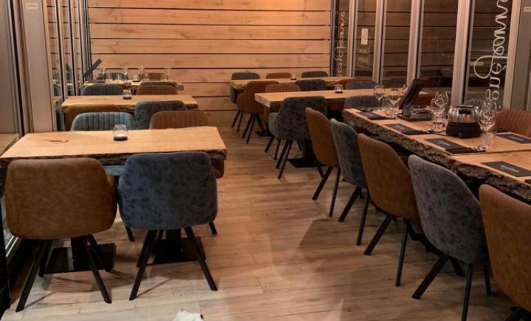 Signé Jeanne : Chapiteau, restaurant à La Roche-en-Ardenne