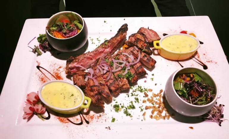 Signé Jeanne : Restaurant, restaurant à La Roche-en-Ardenne