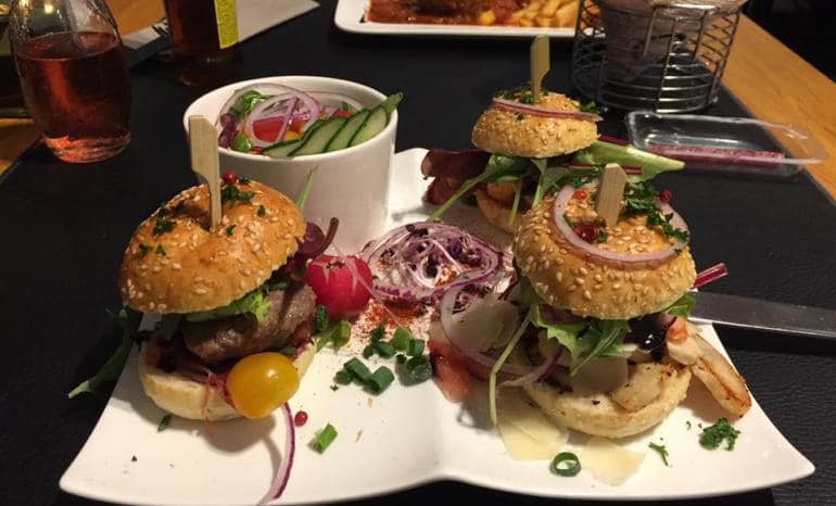 Signé Jeanne : Restaurant, restaurant à La Roche-en-Ardenne