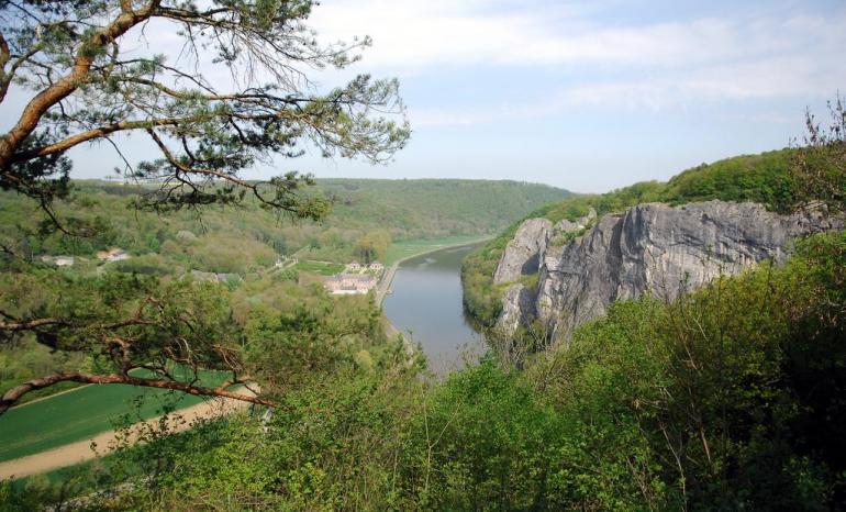 Auberge Grill Le Freyr : Auberge, hôtel à Anseremme (Dinant)
