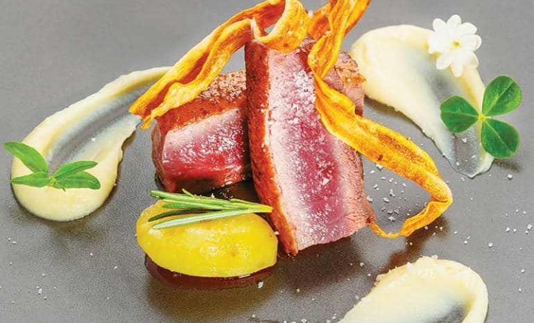 Auberge De La Ferme : Le Restaurant, restaurant à Rochehaut (Bouillon)