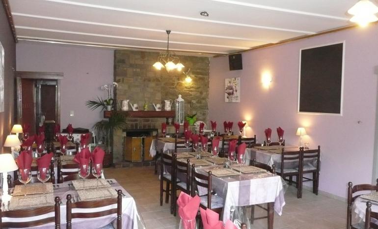 Aux Saveurs d'Ardenne, restaurant à Vencimont (Gedinne)