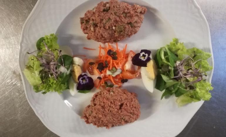 Aux Saveurs d'Ardenne, restaurant à Vencimont (Gedinne)